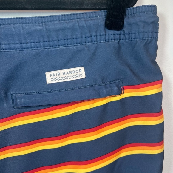 Fair Harbor Men's Anchor Swim Shorts Blue Rainbow 3 Stripes Lined Pockets Medium - Picture 7 of 15